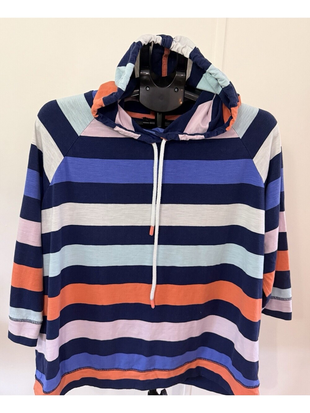 Tribal Multicolor 3/4 Sleeve Hooded Top - Size XXL from Vonmaur Unisex